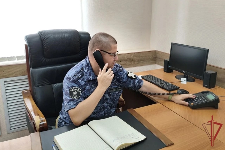 В Оренбурге состоялась прямая линия с гражданами по вопросу трудоустройства на службу в Росгвардию и поступления в ведомственные институты