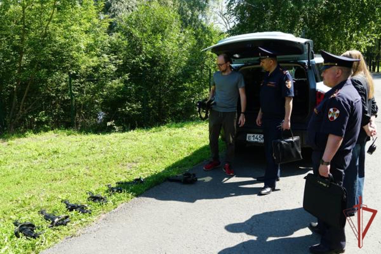 В Оренбурге начальник Управления Росгвардии по Оренбургской области проверил антитеррористическую защищённость детских оздоровительных лагерей