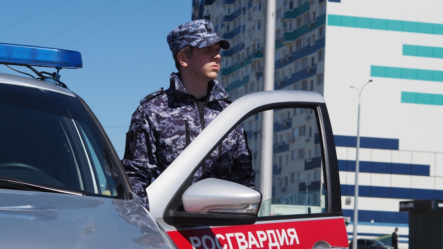 В Оренбурге росгвардейцы задержали нетрезвого водителя