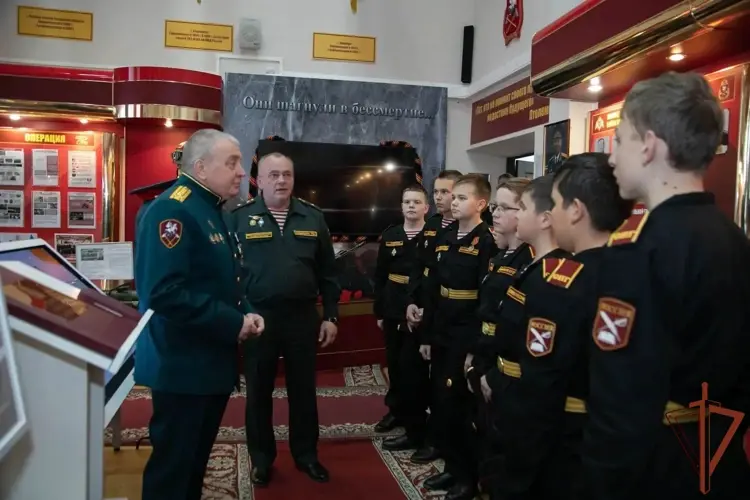 Приволжскому ордена Жукова округу Росгвардии – 46 лет (видео)