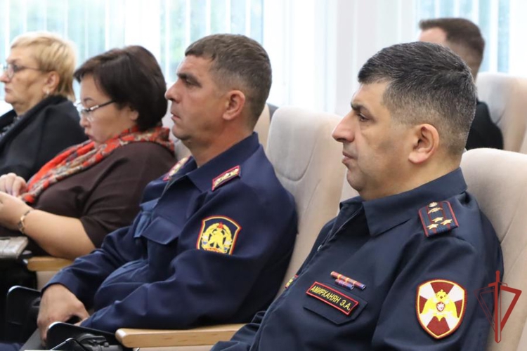 Начальник Управления Росгвардии по Оренбургской области принял участие в заседании комиссии по предупреждению и ликвидации чрезвычайных ситуаций и обеспечению пожарной безопасности