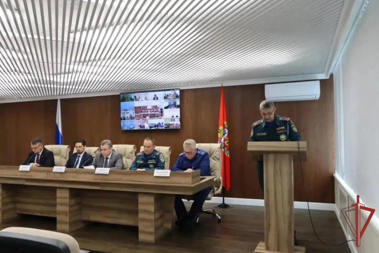 Начальник Управления Росгвардии по Оренбургской области принял участие в заседании комиссии по предупреждению и ликвидации чрезвычайных ситуаций и обеспечению пожарной безопасности